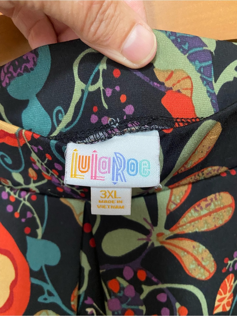 Cottage core Lulu RoseNavy Circle Skirt with Multicolor Blooms with large pocket - Picture 5 of 6